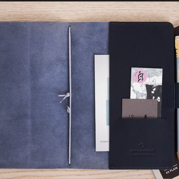 Leather Journal/Planner Cover in Navy Blue 
A5 size with pen loop, elastic - Picture 2 of 5